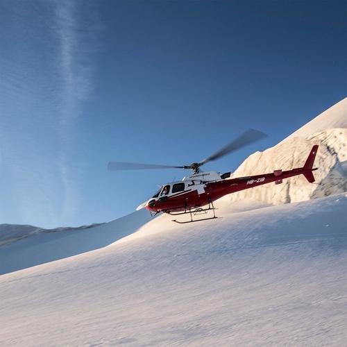 Geschenkidee  Helikopterflug über das Bernina Bergmassiv - 20 Minuten (für 1 Person) 