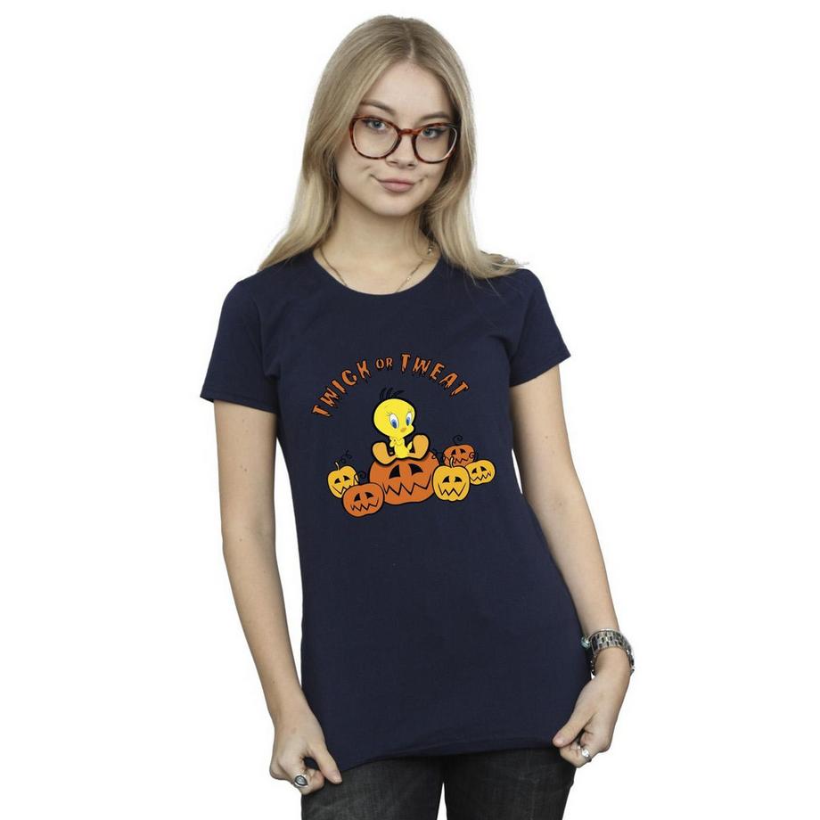 LOONEY TUNES Twick Or Tweat T-Shirt  