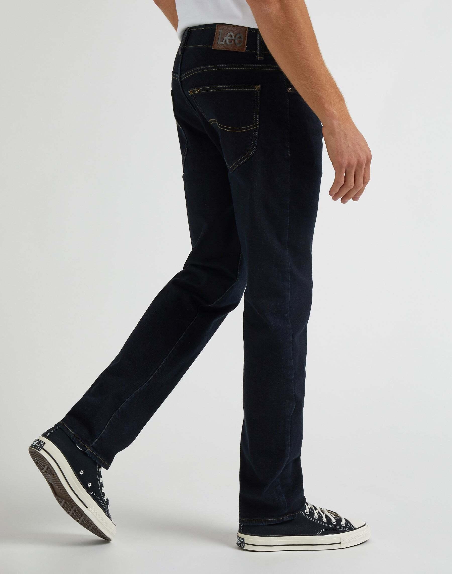 Lee Extreme Motion Straight Fit Jeans  