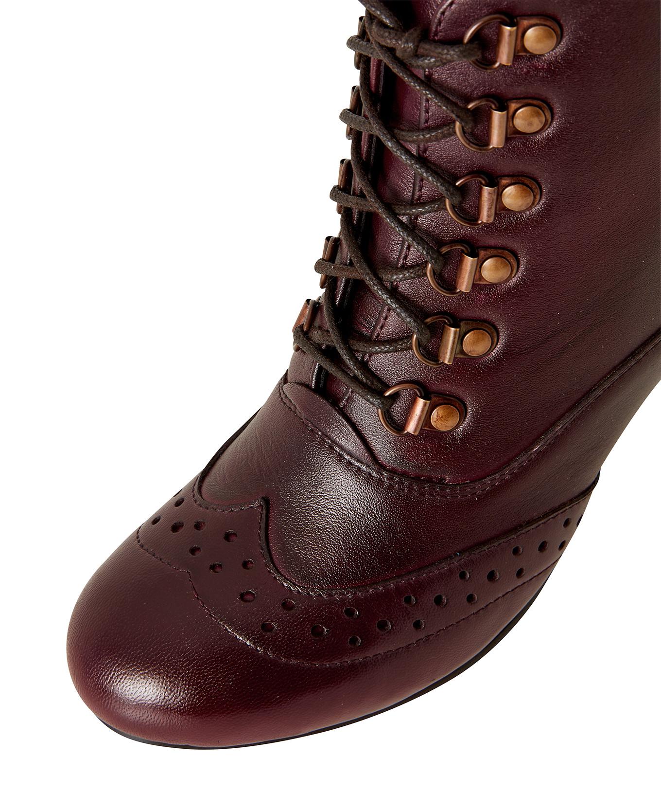 Joe Browns  Brogue-Stiefel mit Schnürsenkeln und Absatz 