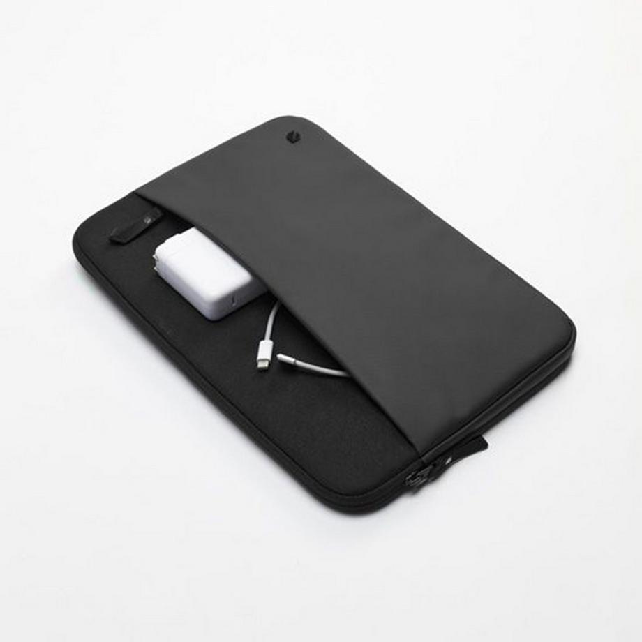 Incase  Housse MacBook Pro 14 pouces en Polyester 