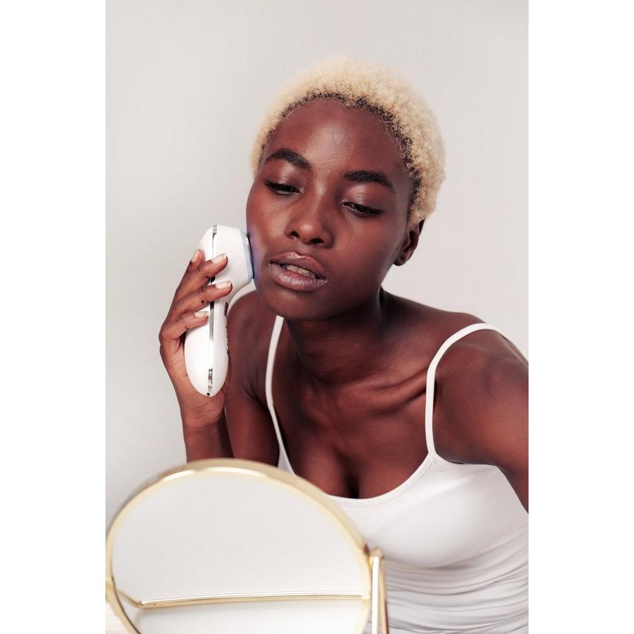 Lovis Beauty Hot & Cold LED Facial Spa  