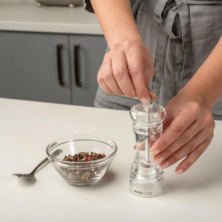 NAVA  Broyeur en acrylique transparent avec mouture en céramique réglable 