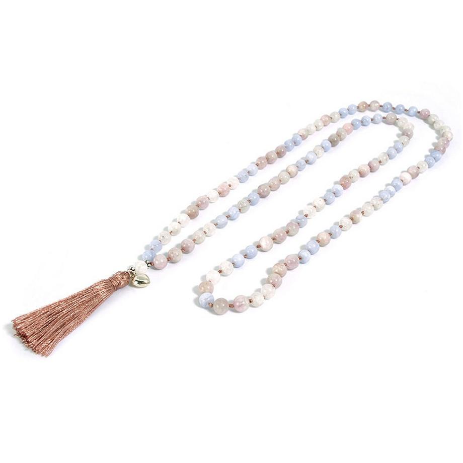 Charliese  Halskette mit verschiedenen Steinen