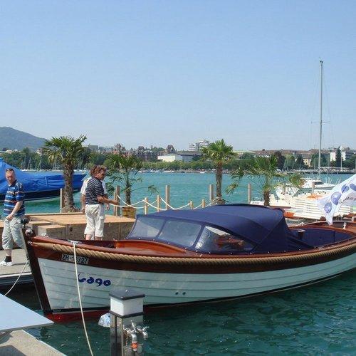 Geschenkidee  Seebeckenrundfahrt auf dem Zürichsee (9 Personen) 