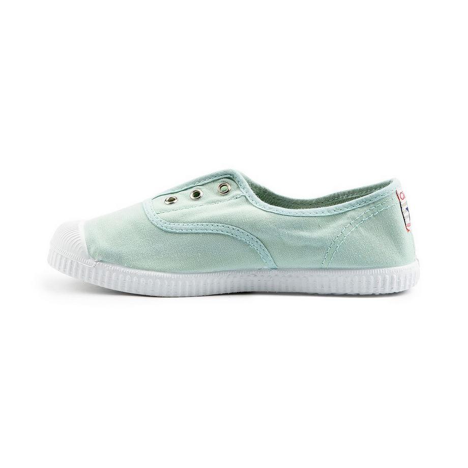 Cienta Cordoba Slip-On Canvas Sneakers  