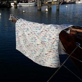 Fleur de Soleil Nappe enduite Poissons  