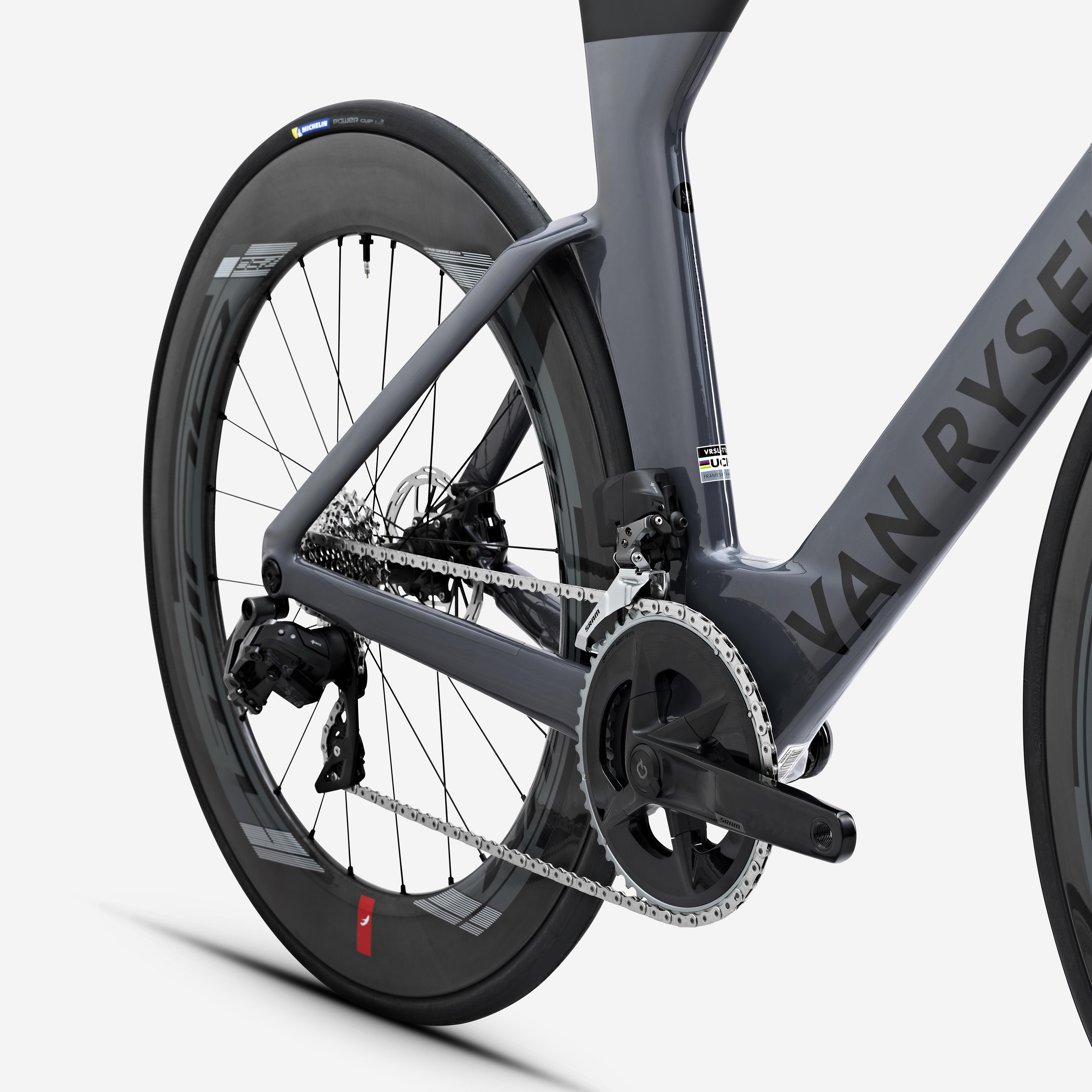 VAN RYSEL  Rennvelo aerodynamisch Carbonrahmen 