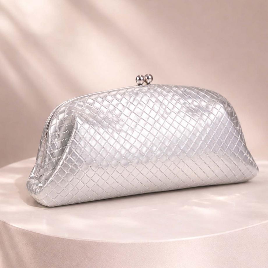 Gallantry  Borsa da sera da donna morbida, intrecciata, con chiusura a sfera e tracolla a catena 
