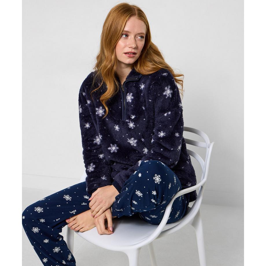 Joe Browns Saisonaler Fleece mit Schneeflocken und Kapuze  