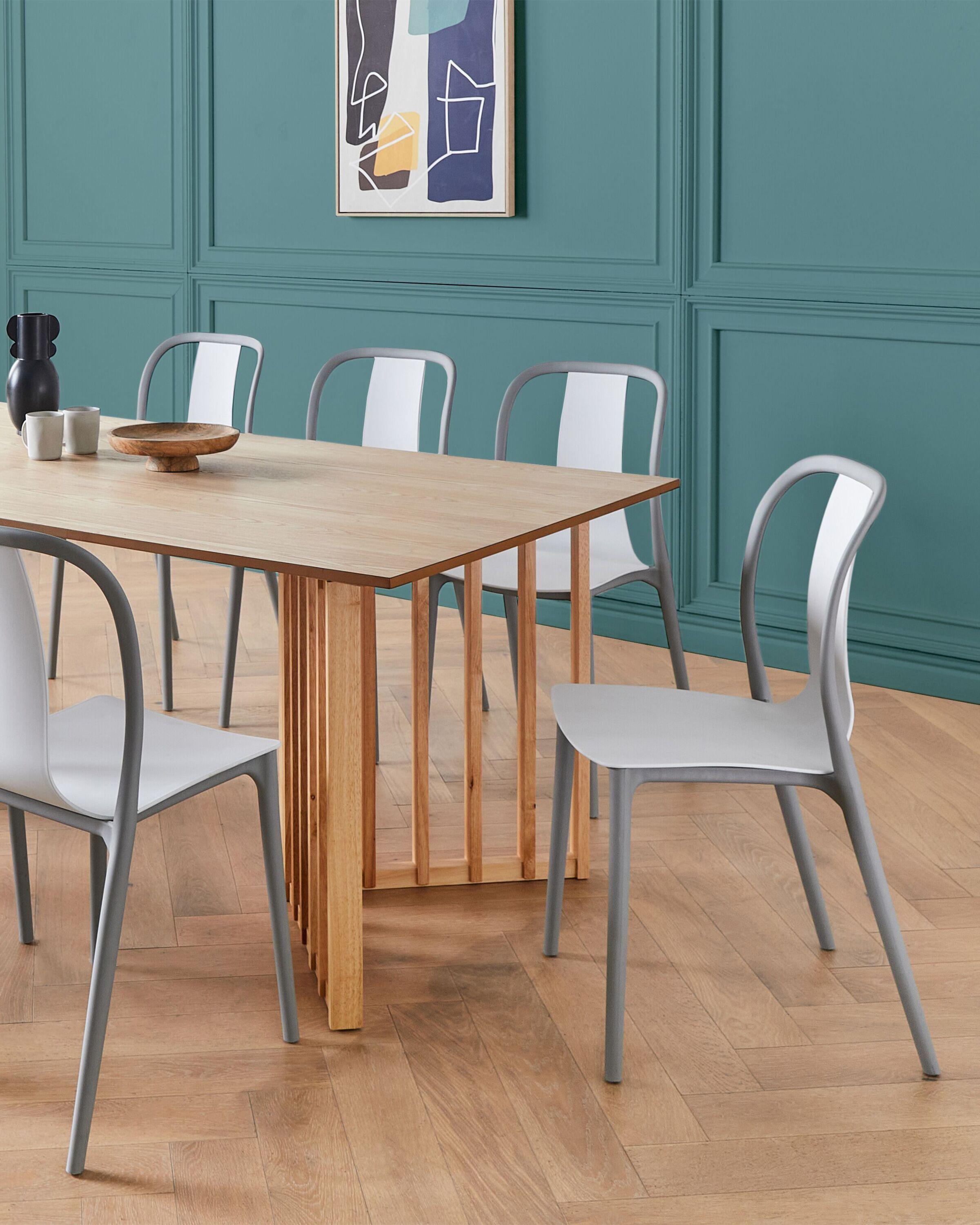 Beliani Gartenstuhl 8er Set aus Kunststoff Modern SPEZIA  