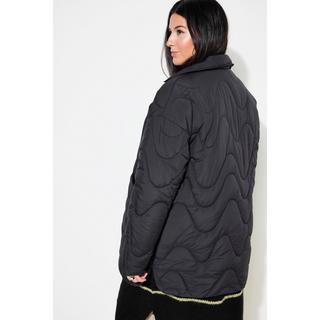 Studio Untold Giacca Trapuntata Taglio Morbido Trapuntatura a Onde Revers Spacchetti Laterali  