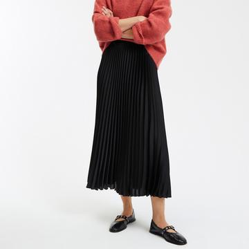 Langer Faltenrock mit elastischer Taille