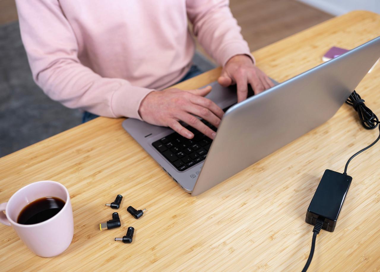 Trust  Netzteil 45 W Primo 