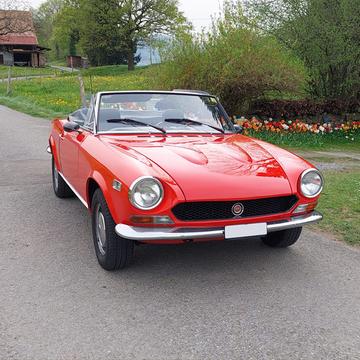 Oldtimer Cabriolet fahren - 6 Stunden ohne Kilometerbegrenzung (für 1 Person)