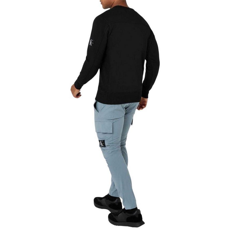 Calvin Klein Sweatshirt mit Rundhalsausschnitt und Abzeichen Design  