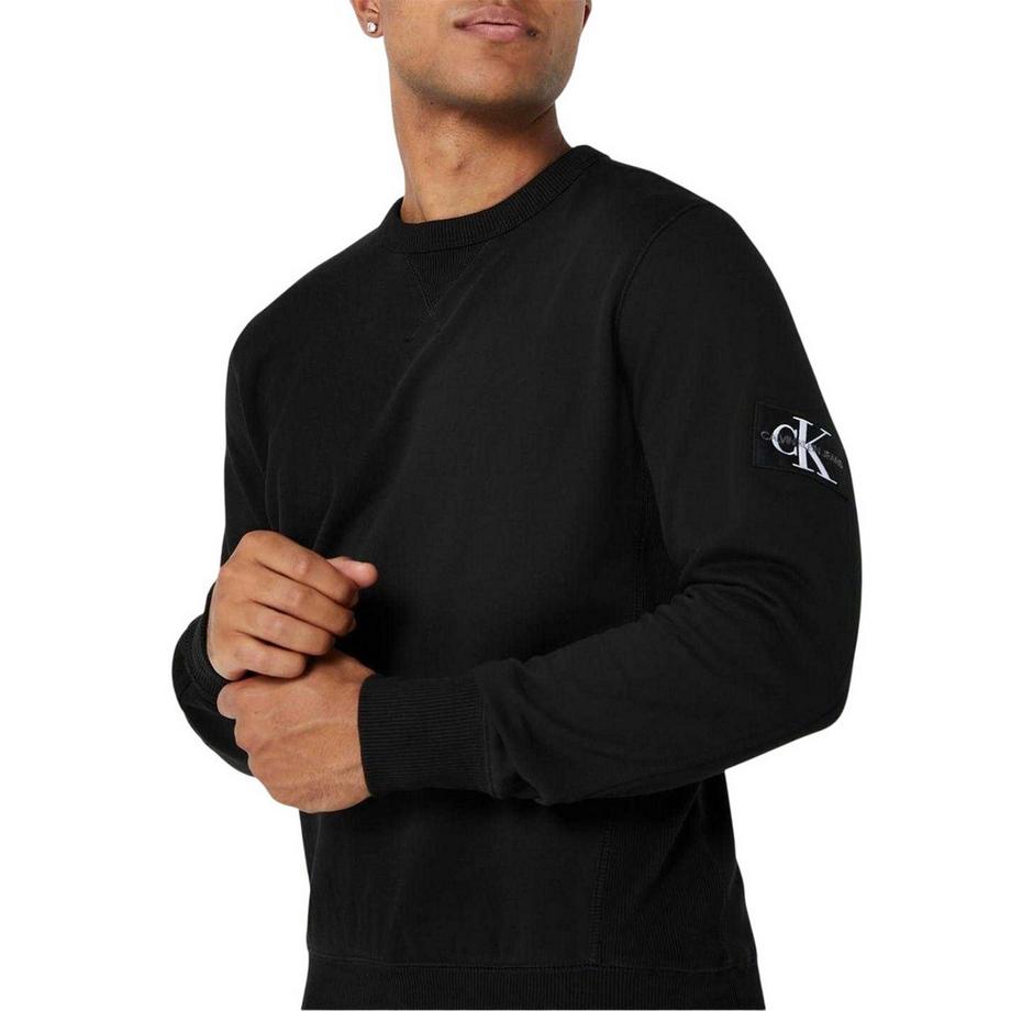 Calvin Klein Sweatshirt mit Rundhalsausschnitt und Abzeichen Design  