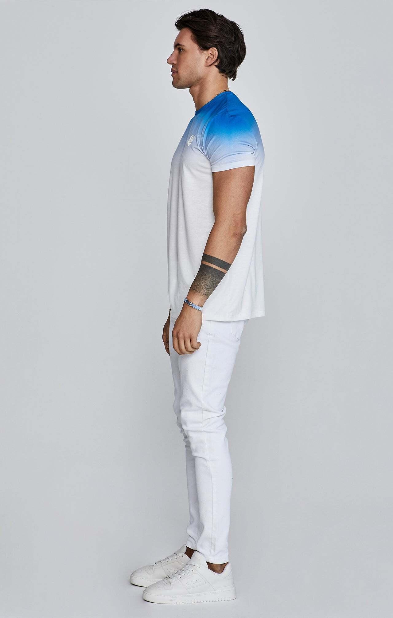 Sik Silk  T-Shirt Fade T-Shirt in Blue, White 