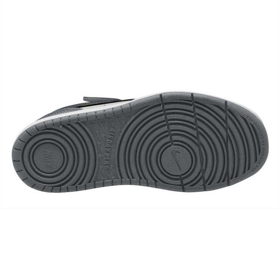 NIKE Court Borough Sneaker mit Cupsohle  