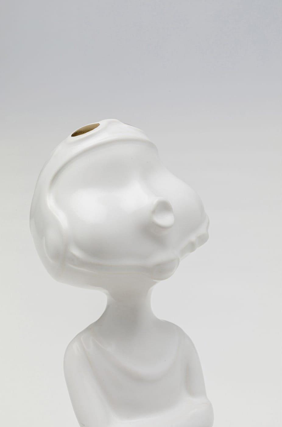 KARE Design Figurine déco Ball Girl blanc 29  