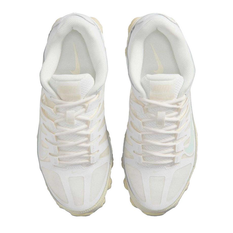 NIKE Reax 8 Tr Baskets  