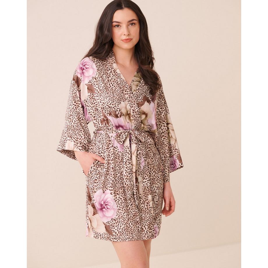 Satin-Kimono mit floralem Leopardenmuster