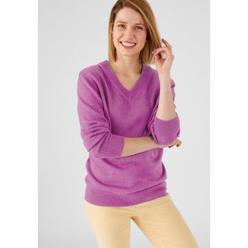 Pull col V maille jersey souple.
