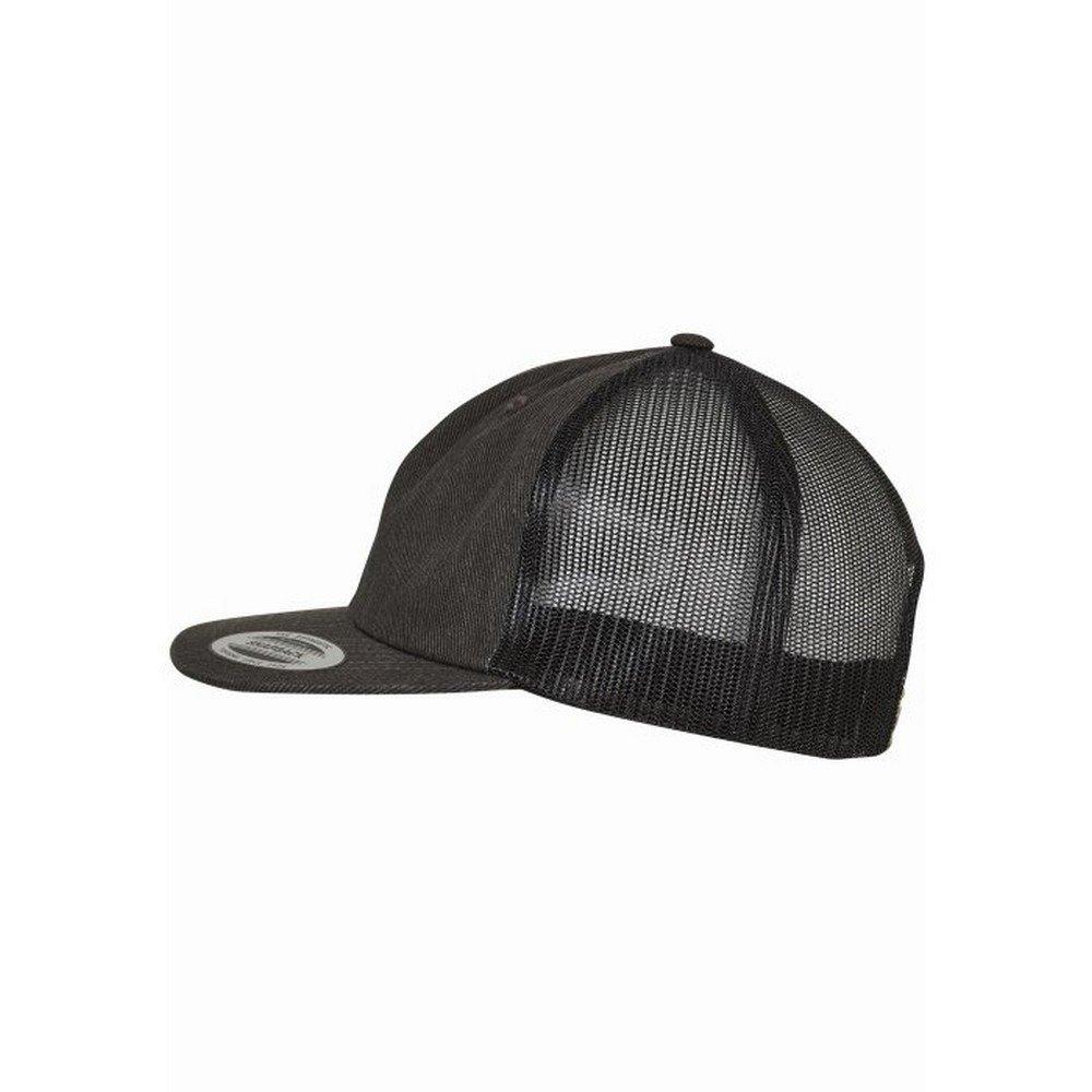 FLEXFIT Trucker Cap  
