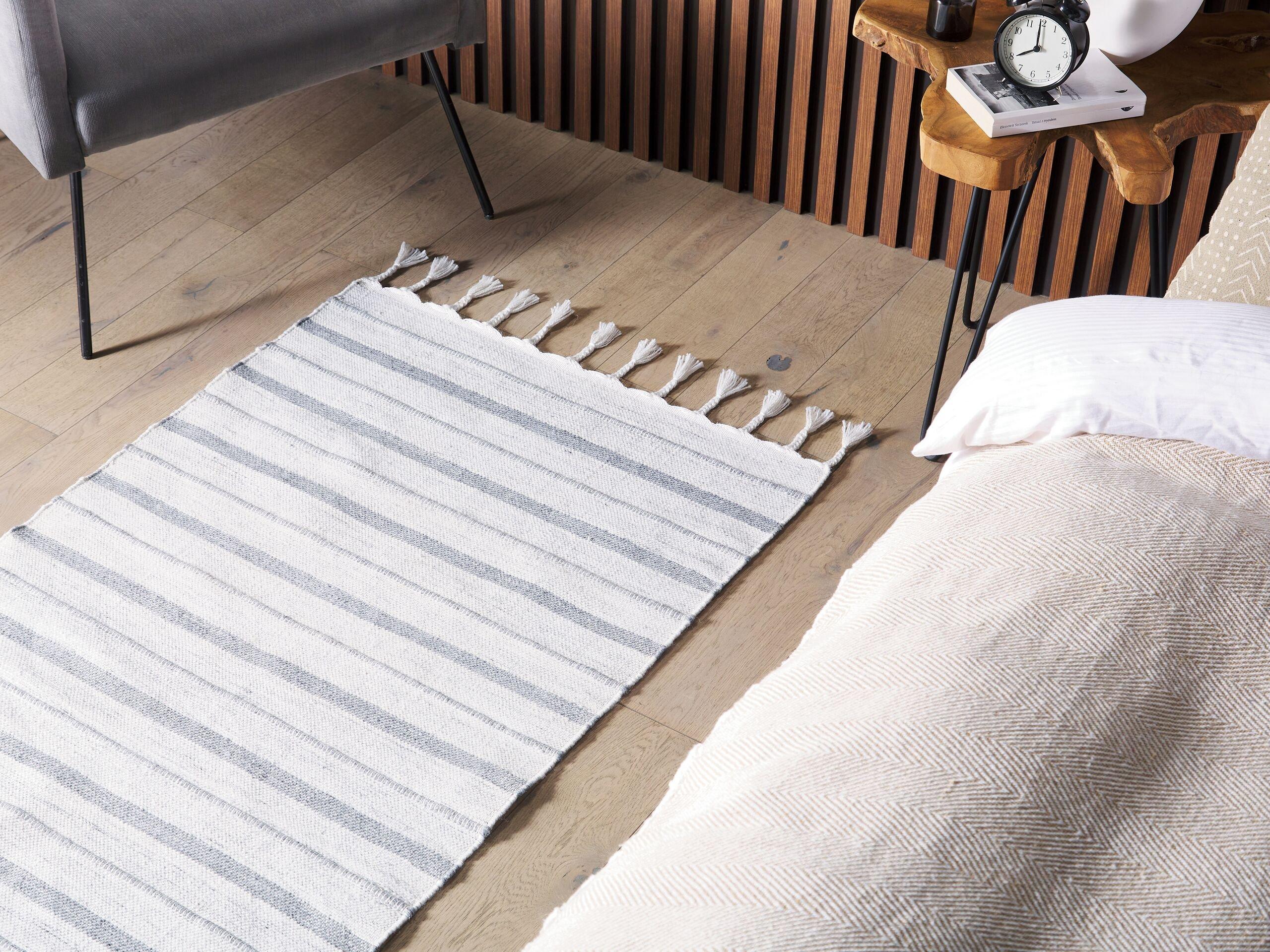 Beliani Tapis en Matière synthétique Boho BADEMLI  