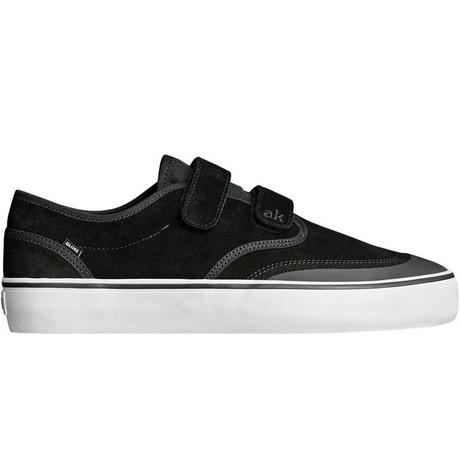 Globe  Sneakers Motley II Strap 