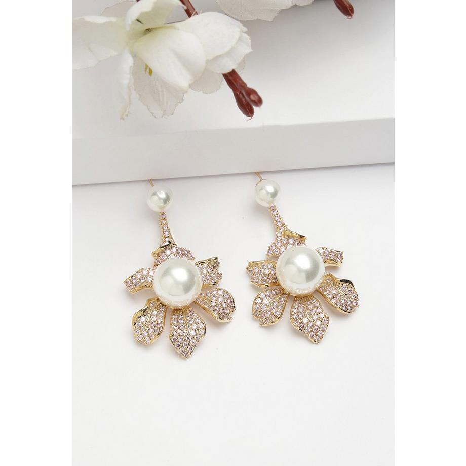 AVANT-GARDE PARIS  Collection Diva Boucles d'oreilles florales perles fleuries en zirconium cubique 