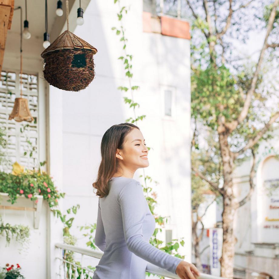 B2X  Stroh aus Vogelnest 