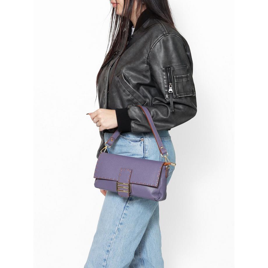 Gave Lux Borsa a spalla  