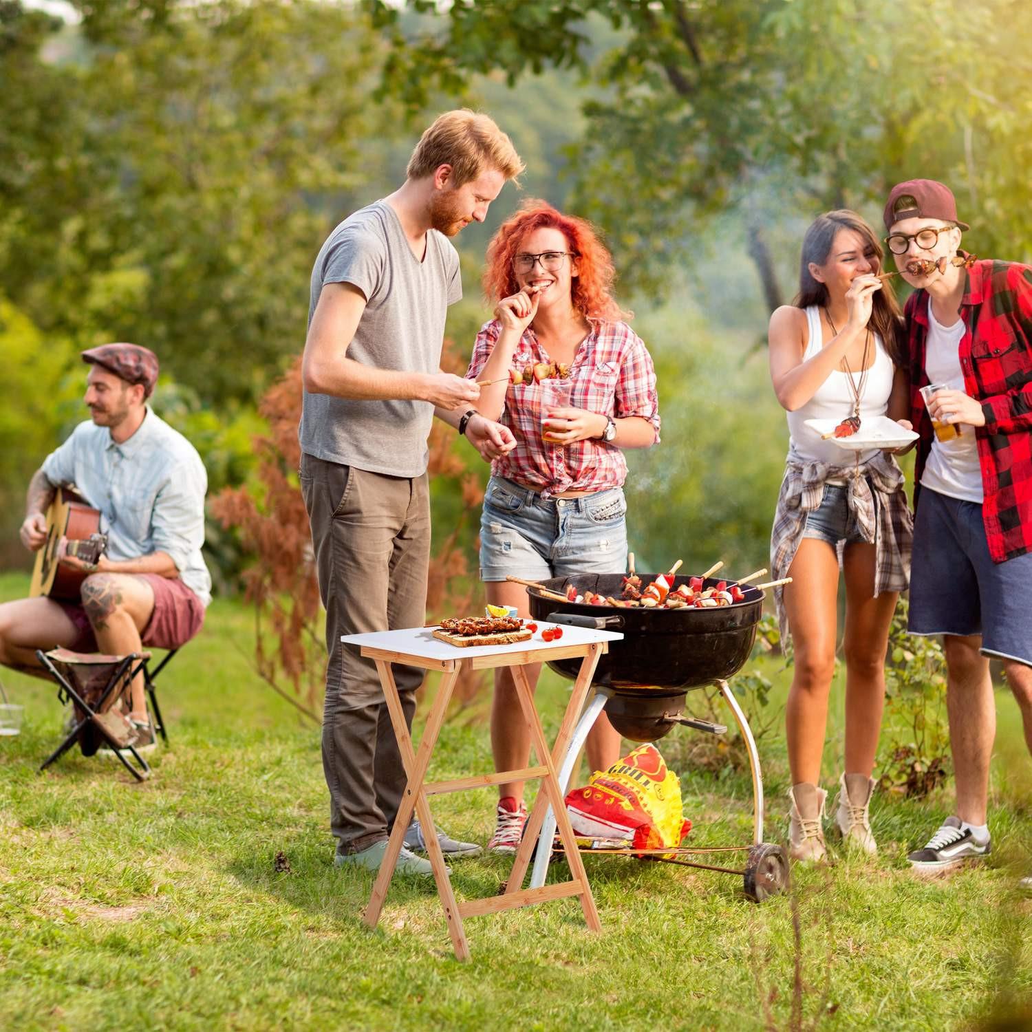 Northix Weißer Klapptisch aus Bambus  