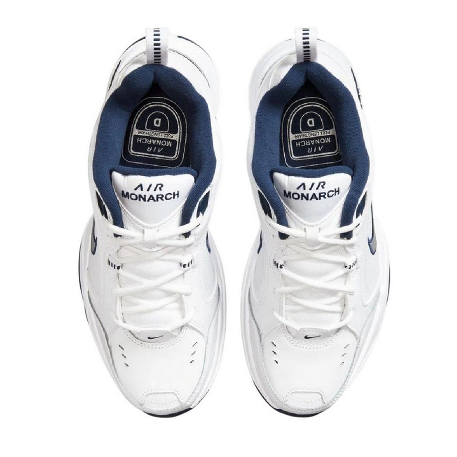 NIKE Monarch Iv Baskets  