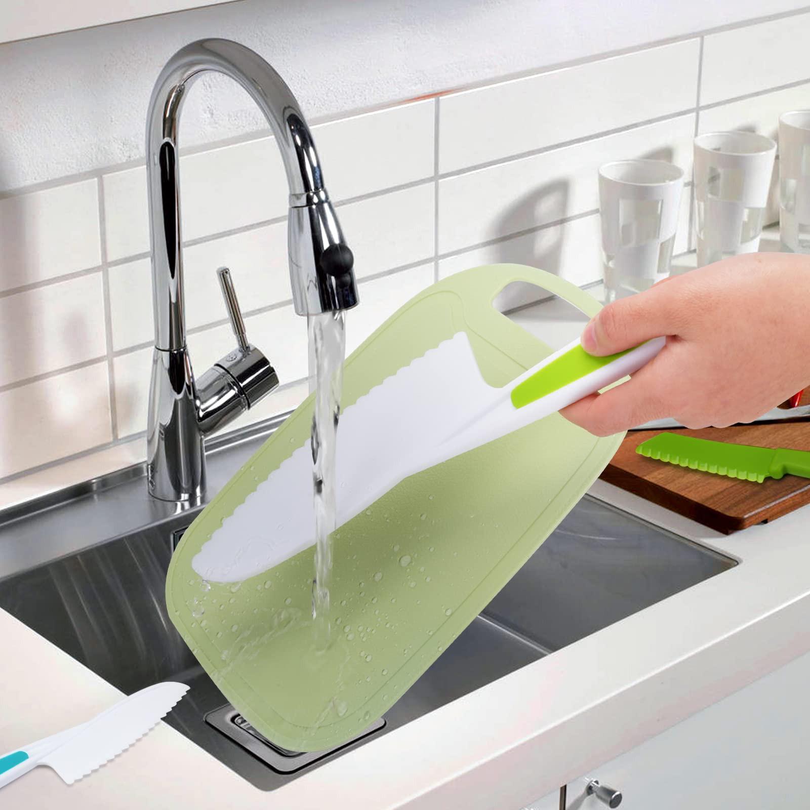 Activity-board  Couteau pour enfants Set de 9 couteaux de cuisine pour enfants pour couper et cuisiner les fruits et légumes pour les petits enfants, couteau de sécurité en bois - planche à découper - couteau à éplucher 