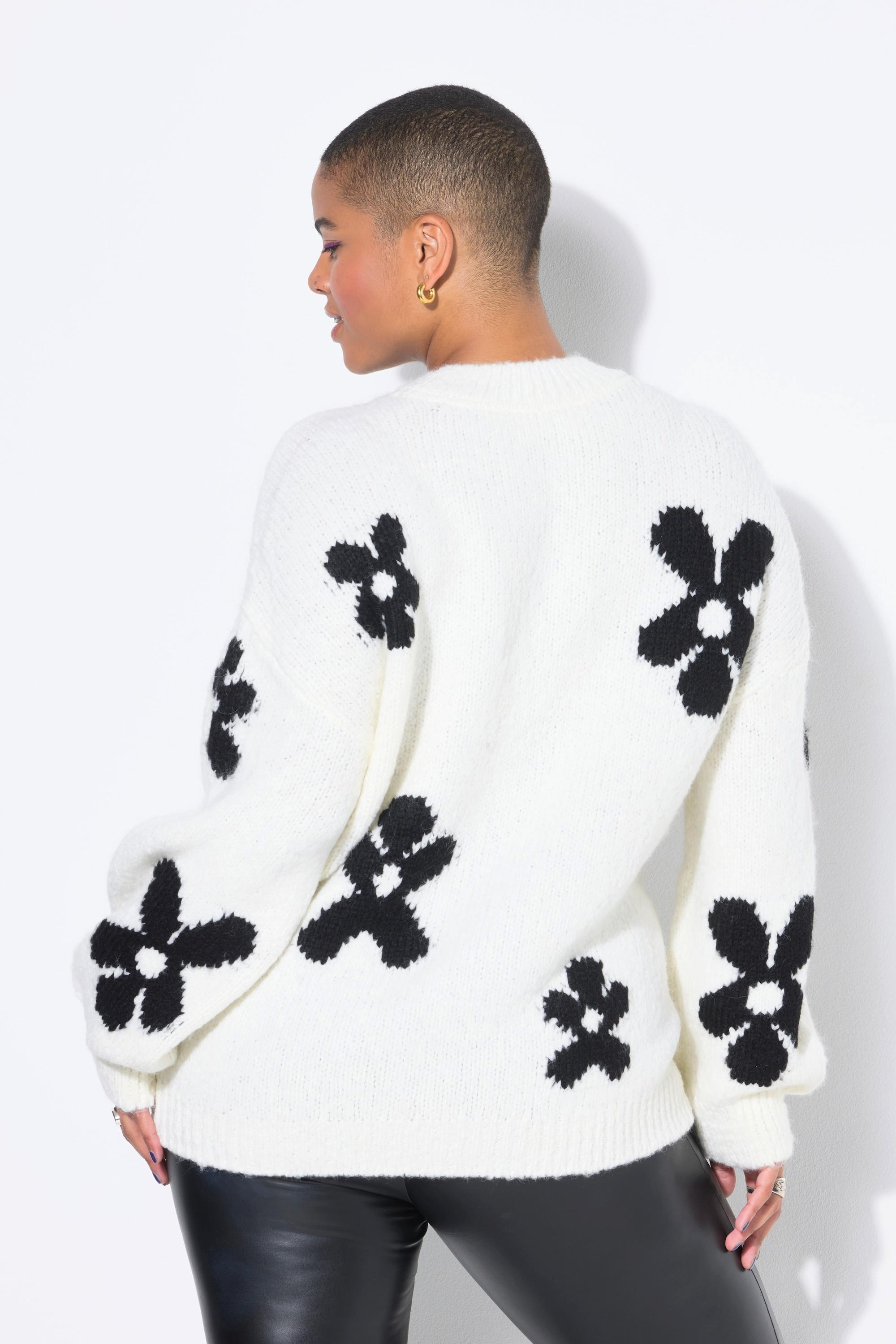 Studio Untold Oversized Fancystrick Pullover Flowers  