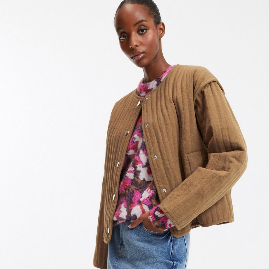 Gesteppte Übergangsjacke mit Druckknopfverschluss