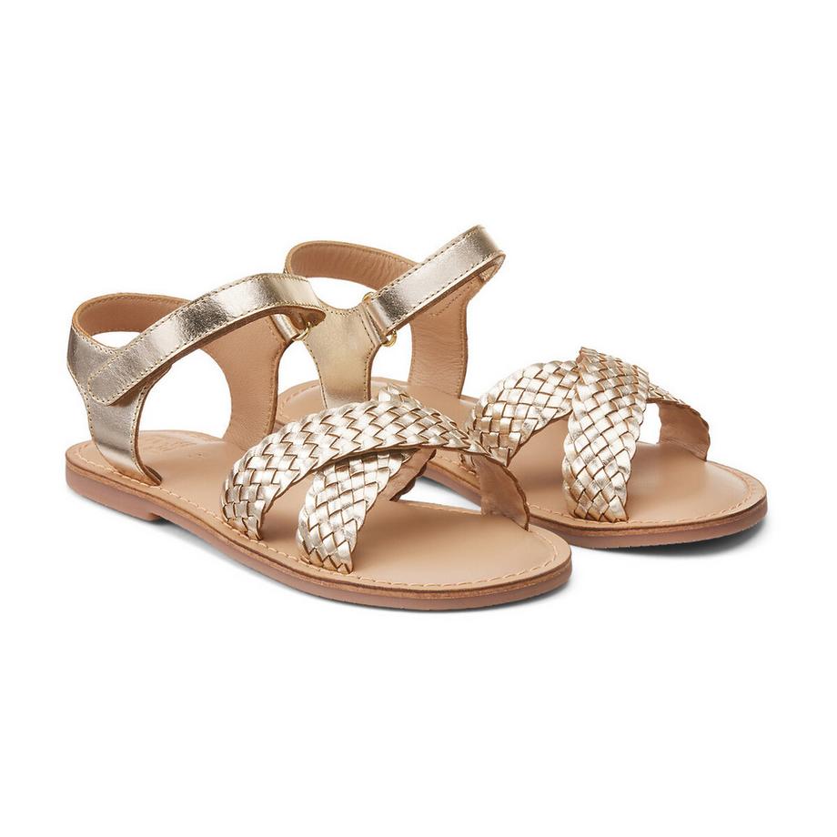 Goldfarbene Ledersandalen mit geflochtenen Riemen