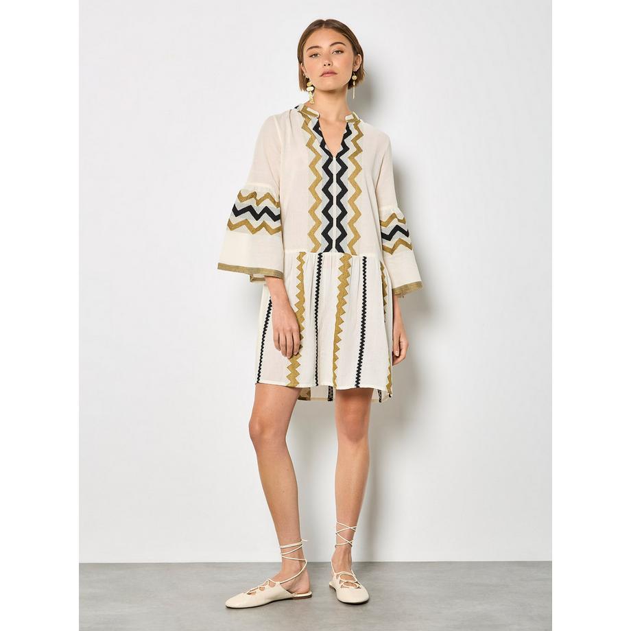 Jacquard-Kleid mit Glockenärmeln