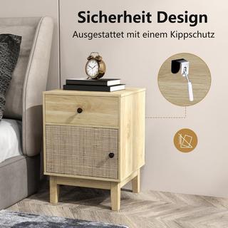 Northix Comodino in rattan con cassetto  