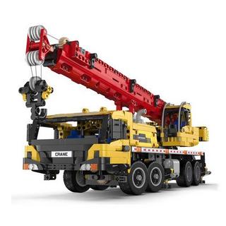 CADA       Technische Daten:      Anzahl Teile: 1831 Abmessungen: 605x175x165mm Altersgruppe: 8+         Lieferumfang:         • 1x Mobile Crane Bausatz (1831 Teile) • 1x Bauanleitung             Anzahl Teile : 1831                     