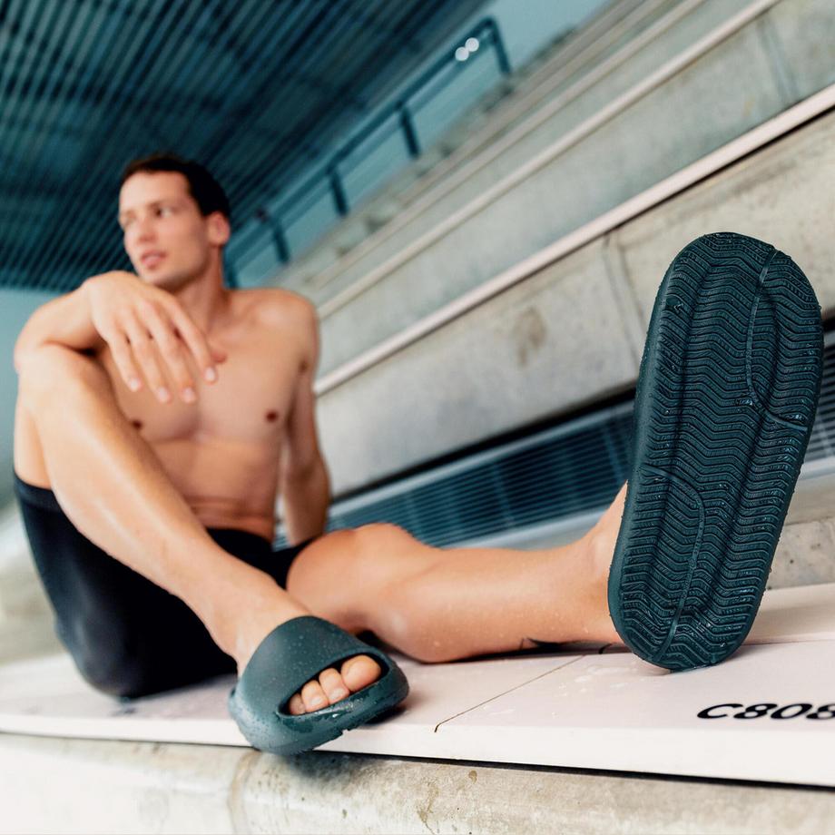 DECATHLON Style 500 rutschfeste EVA Badelatschen  