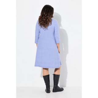 Ulla Popken  Robe en maille, manches 3/4 et col montant, coupe évasée 