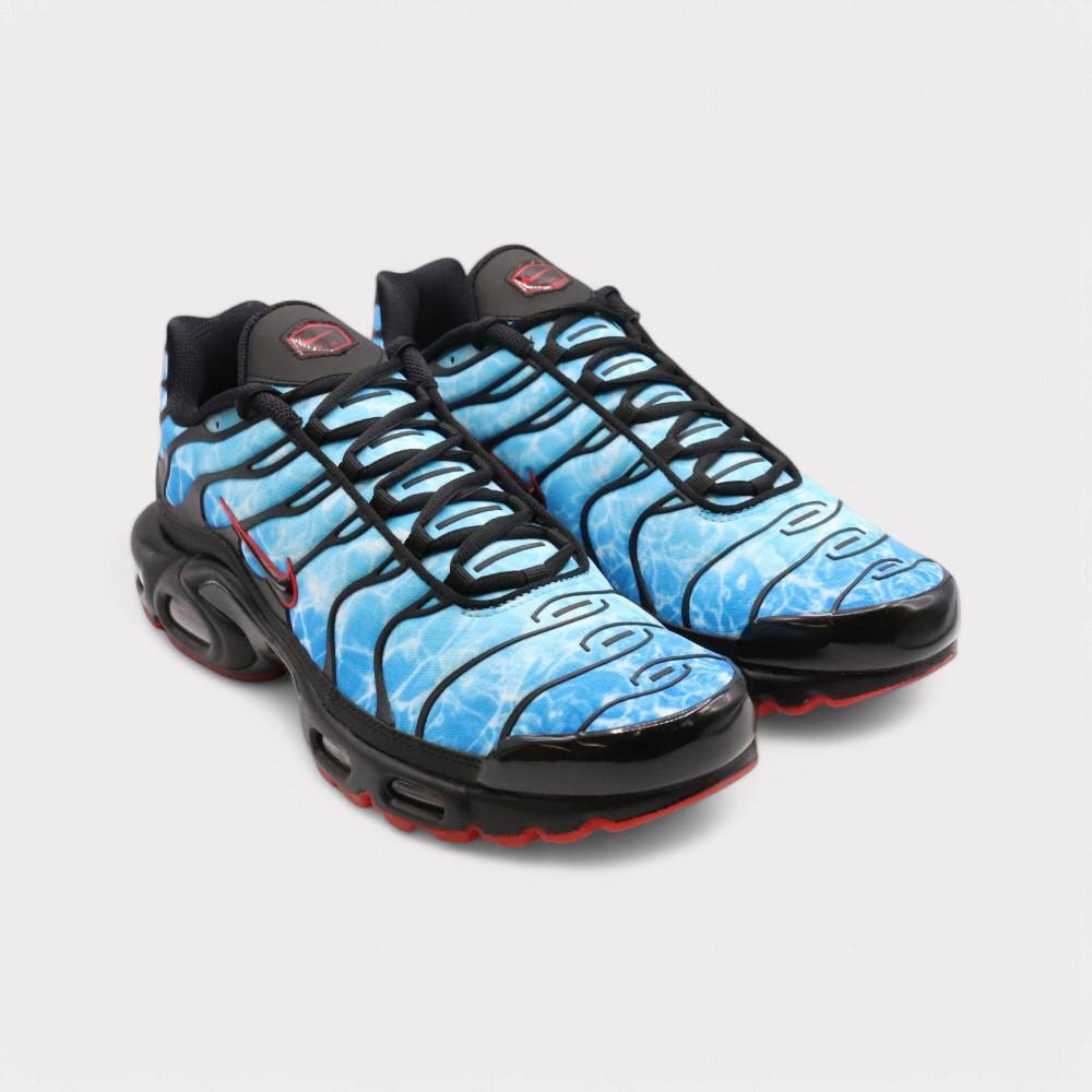 NIKE  Air Max Plus - Shark Attack 