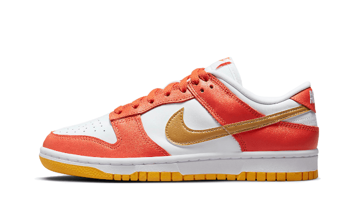 NIKE  Dunk Low University Gold 