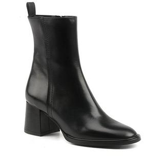 Konstantin Starke  Vittoria-36 