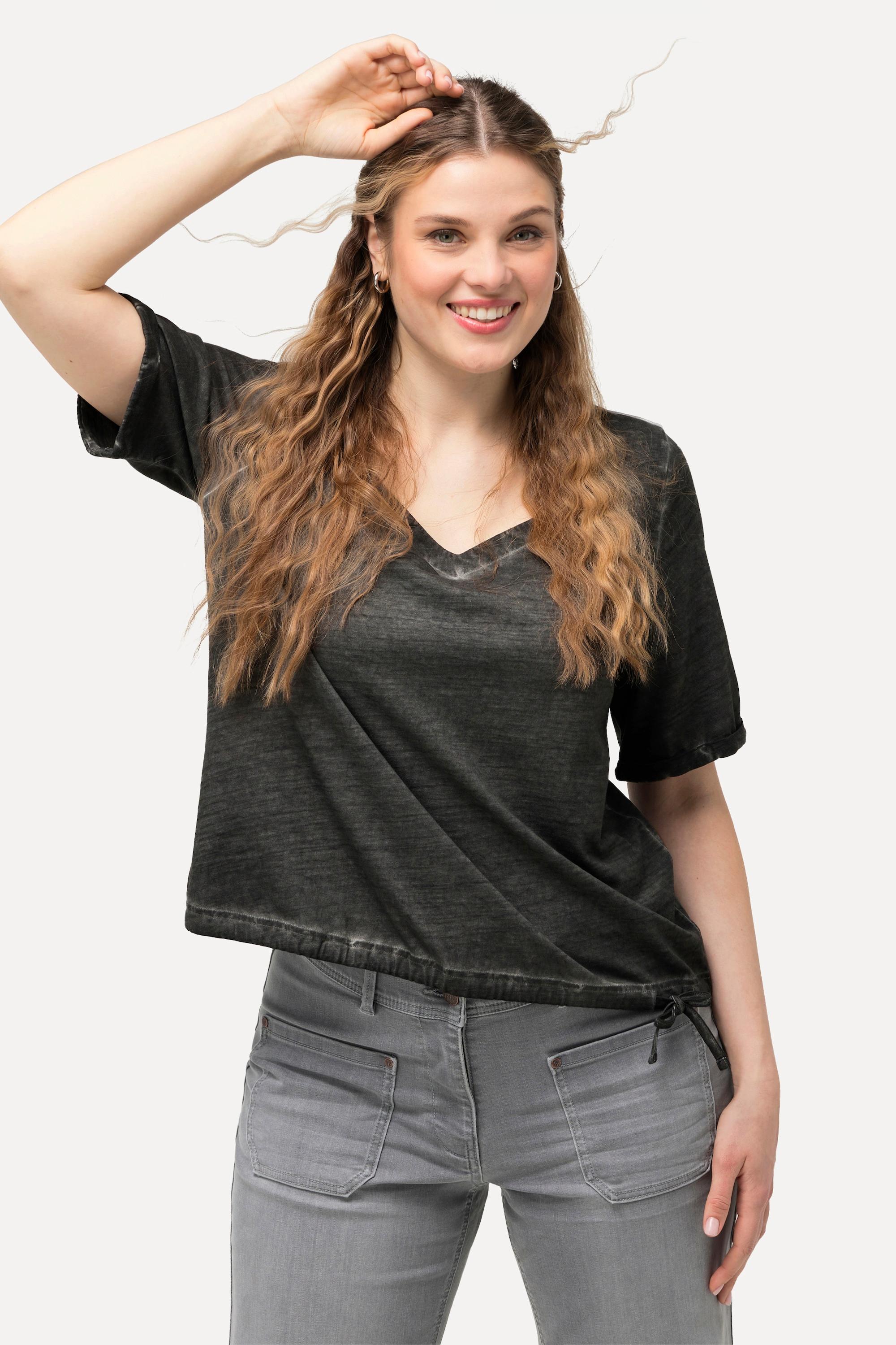 Ulla Popken T-shirt a mezza manica con stella metallica e fascia sull'orlo  