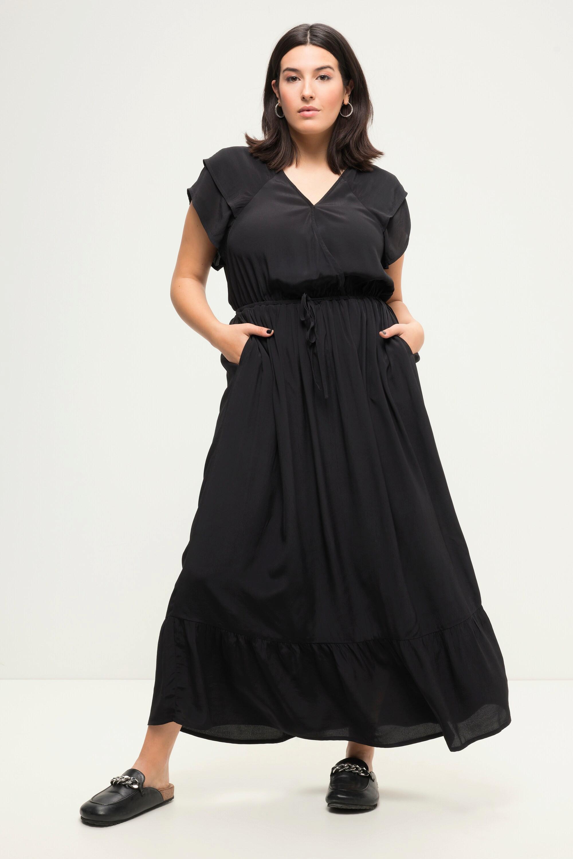 Studio Untold  Robe maxi coupe straight à taille élastique 