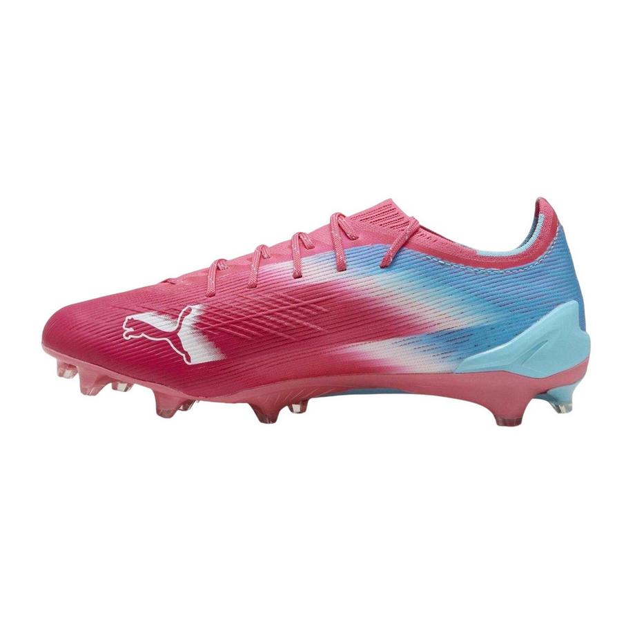 PUMA Chaussures de foot terrain ferme Ultimate avec détails en cuir  